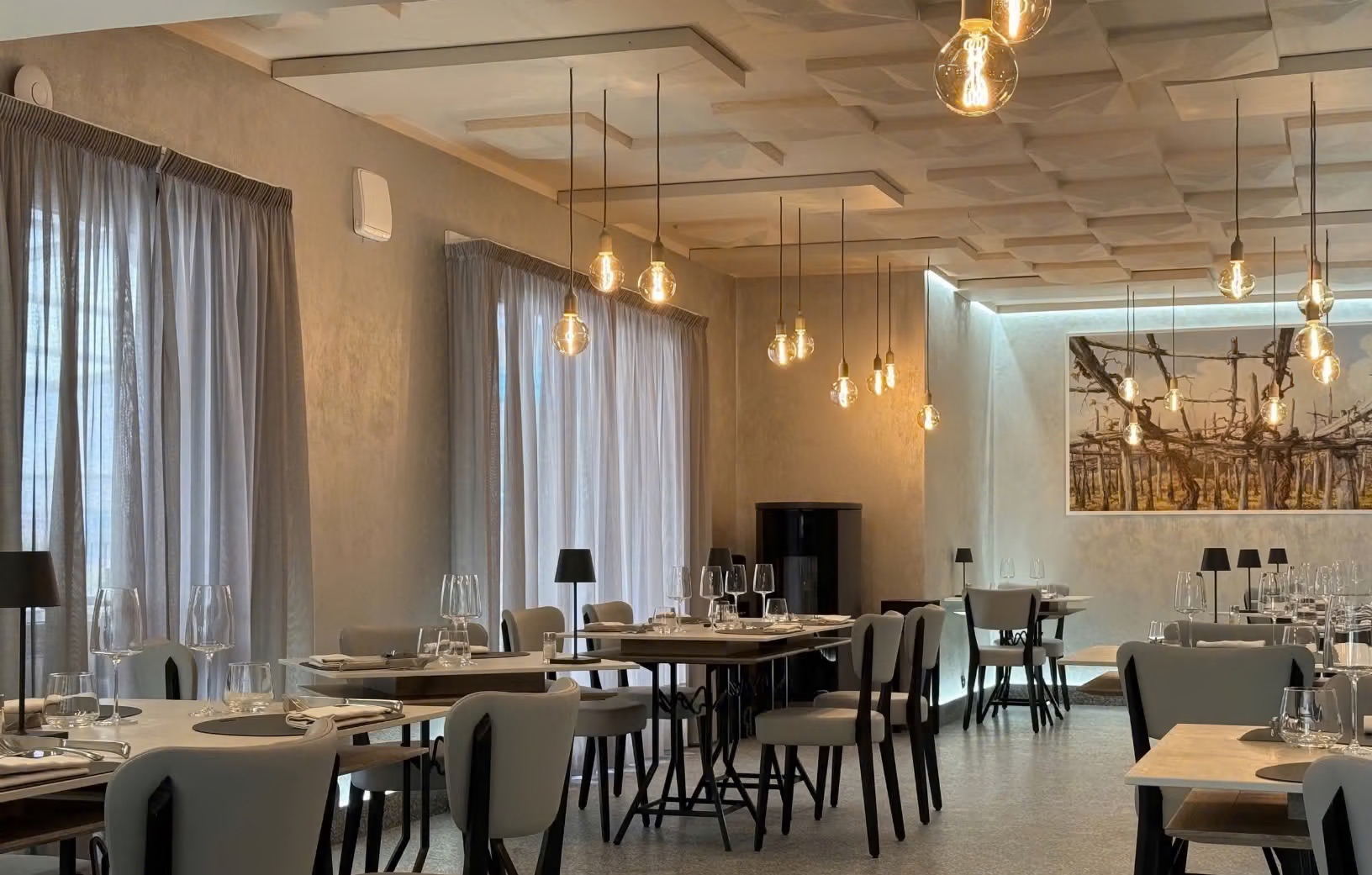 Marconi dining room after renovation