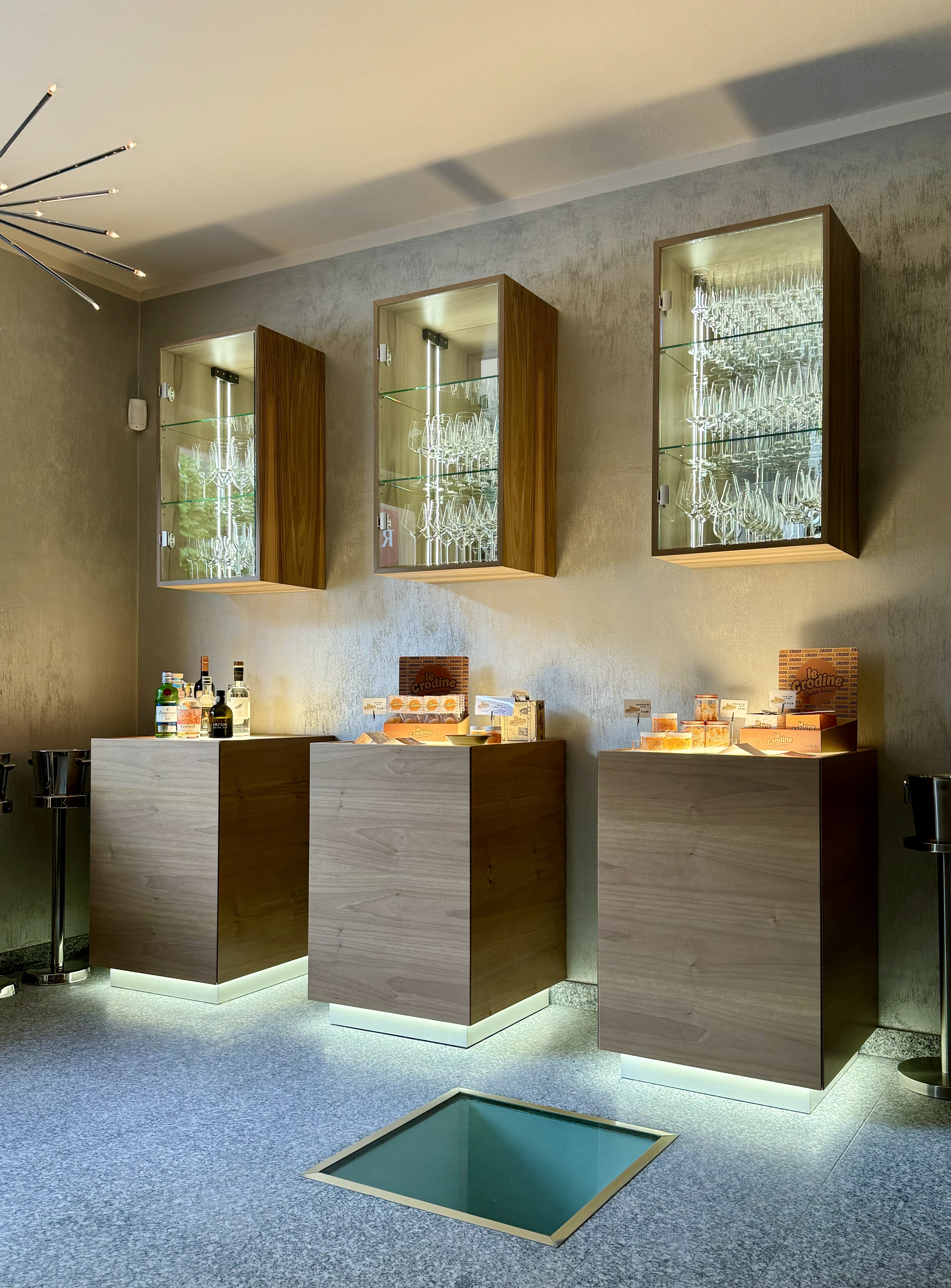 Completed bespoke unit at Marconi Restaurant