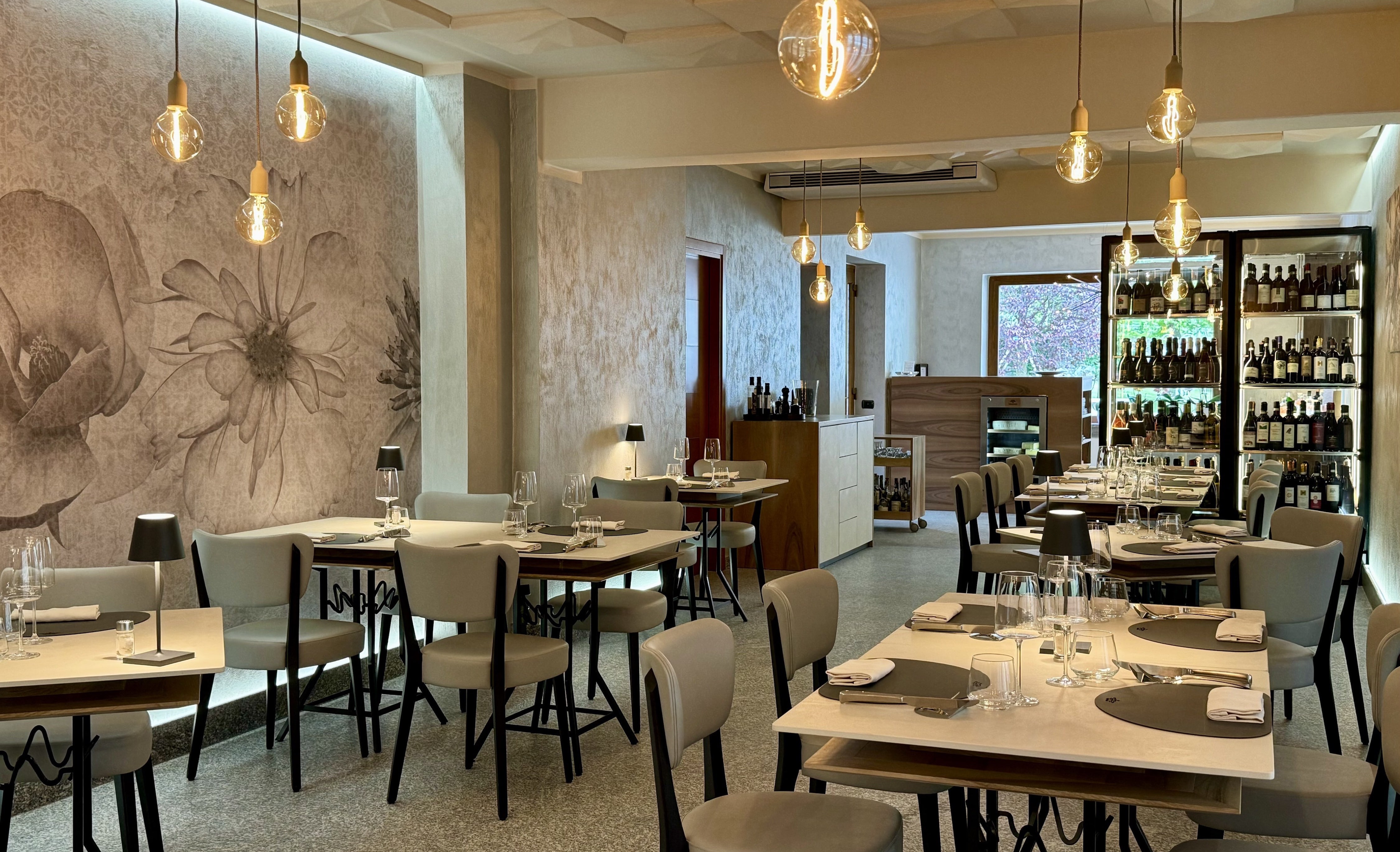 Completed Marconi dining room
