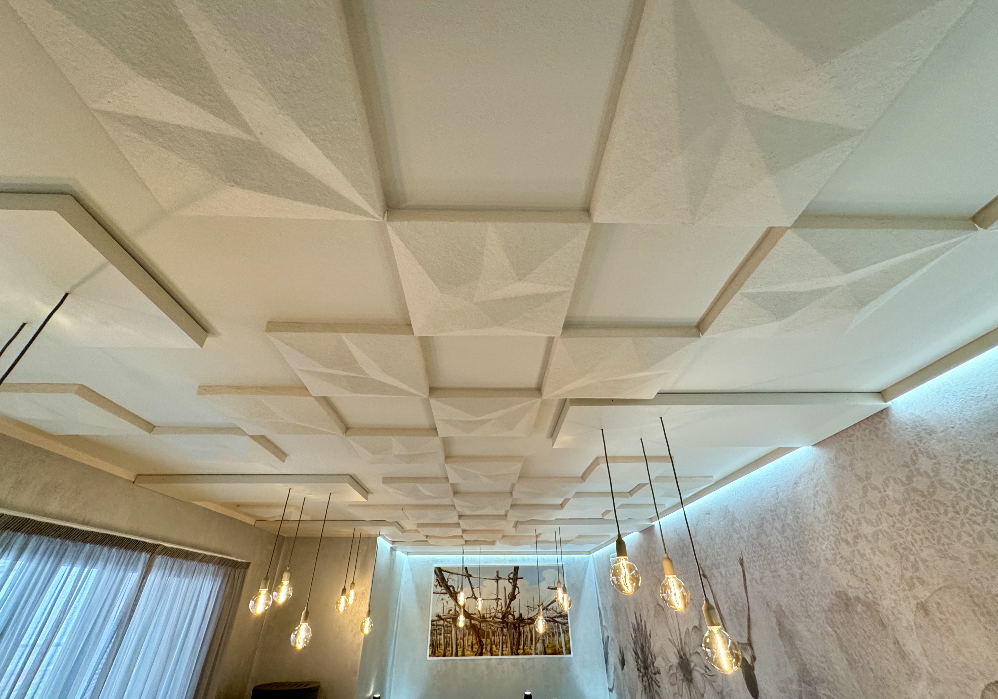 Acoustic ceiling at Marconi Restaurant